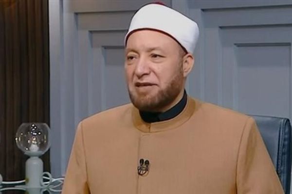 نسي رمي الجمرات لنفسه وزوجته ماذا عليه؟
