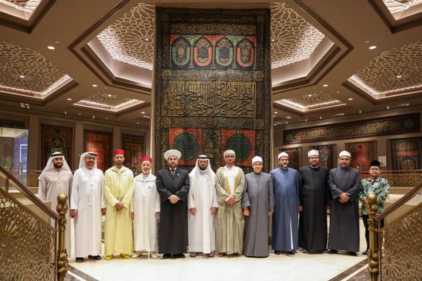 علماء يشيدون بدور مجمع القرآن الكريم في الشارقة