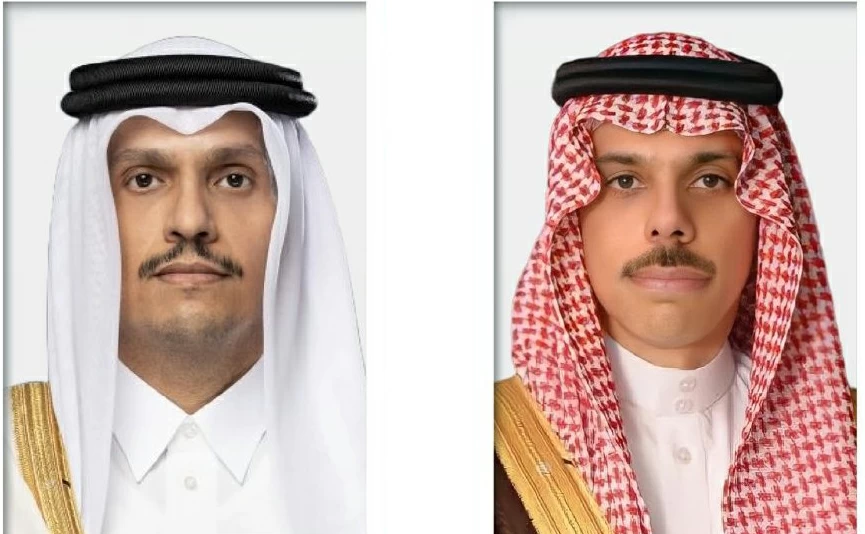 وزير الخارجية يتلقى اتصالًا هاتفيًا من رئيس مجلس الوزراء وزير خارجية قطر