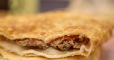 طريقة عمل كريب البطاطس بخطوات بسيطة.. دون زيت أو دقيق