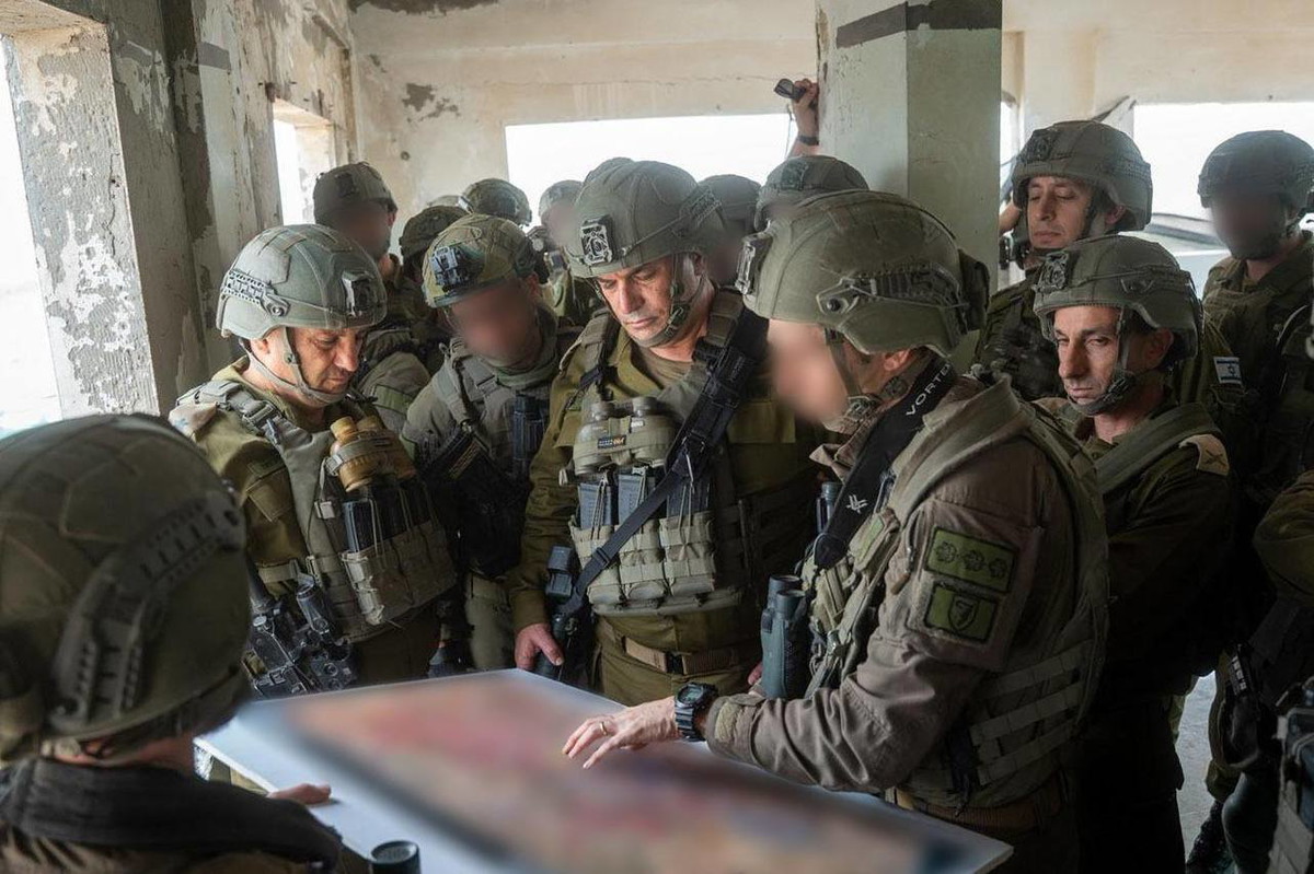 زامير من رفح: أهداف الحرب لم تتغير وتشمل نزع السلاح الكامل من قطاع غزة وتفكيك حماس