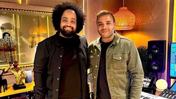التفاصيل الكاملة لأغنية "القمر" بألبوم رامي صبري الجديد
