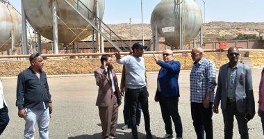 محافظ أسوان يوفد لجنة لتفقد مصنع بوتاجاز سلوا