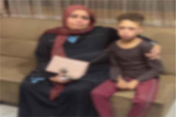 العثور على طفل متسول بالقاهرة وتسليمه لوالدته