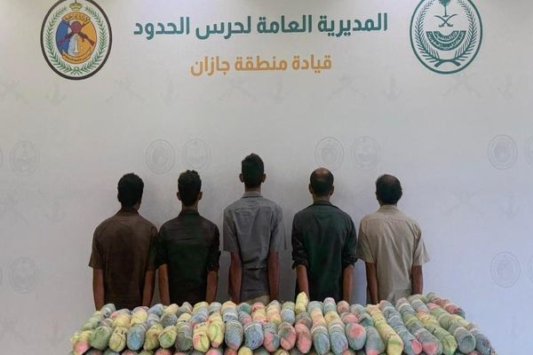 القبض على 5 يمنيين في جازان لتهريبهم (88) كجم قات