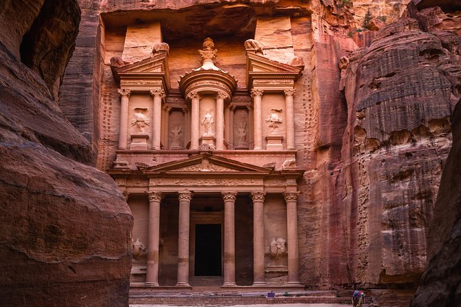 السواعير: القطاع السياحي في البترا يمر بظروف صعبة