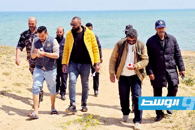 «الحكم المحلي» تختبر عينات من الشواطئ لتحديد صلاحيتها للاصطياف
