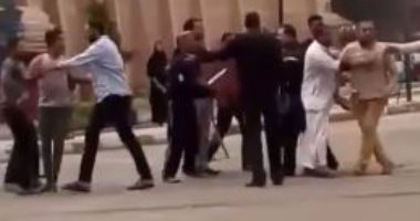 عقوبة رادعة.. السجن المشدد 7 سنوات لسائقين روعا مواطنا بالسيف والسنجة