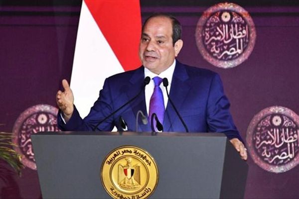إشادة حزبية بكلمة الرئيس بحفل إفطار الأسرة المصرية: عسكت ثوابت سياستنا فى دعم الاستقرار