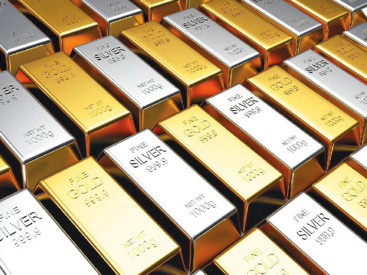 الذهب ينخفض 2% والفضة تتراجع إلى 75 دولاراً