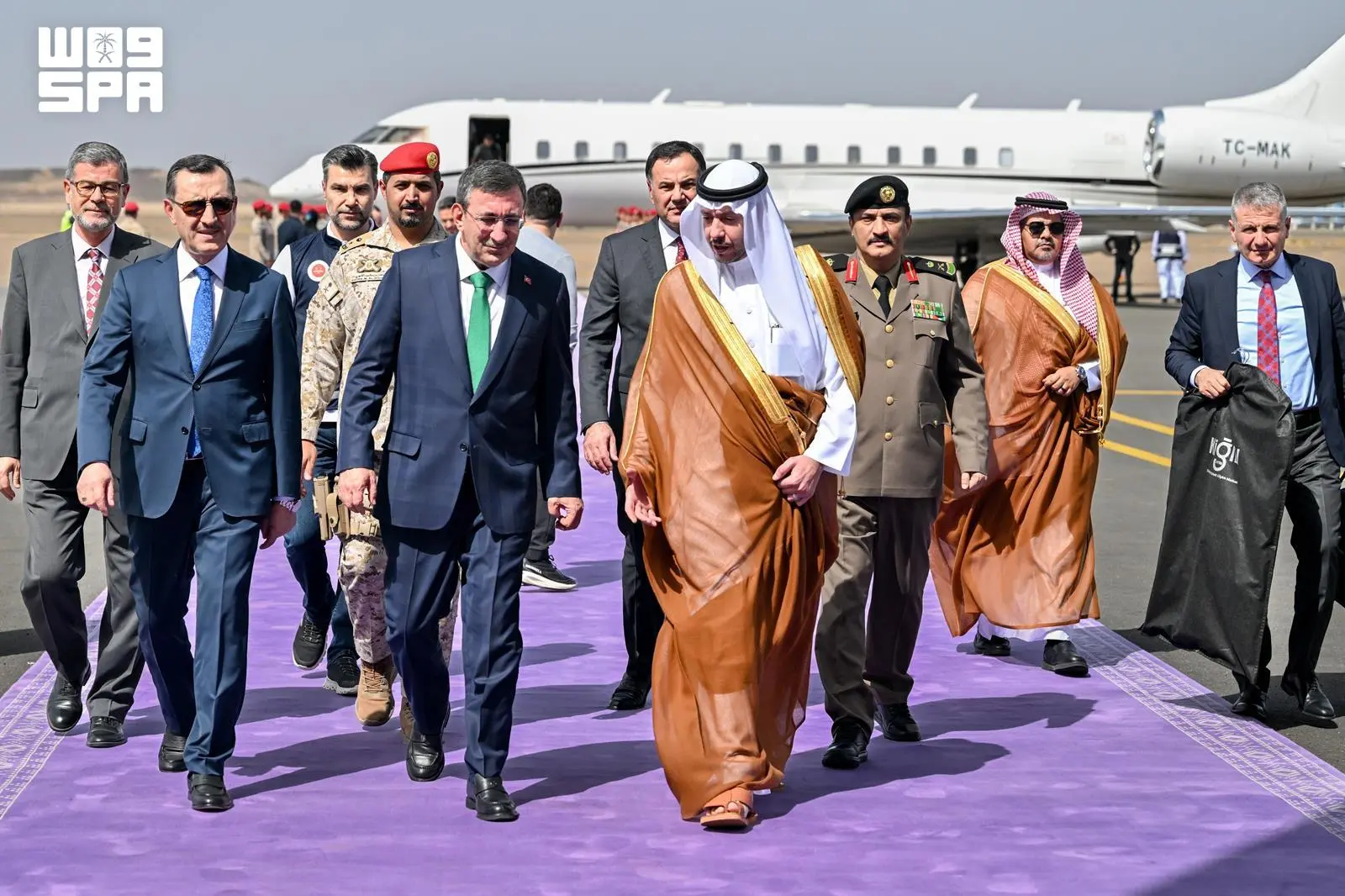 نائب الرئيس التركي يصل إلى المدينة المنورة