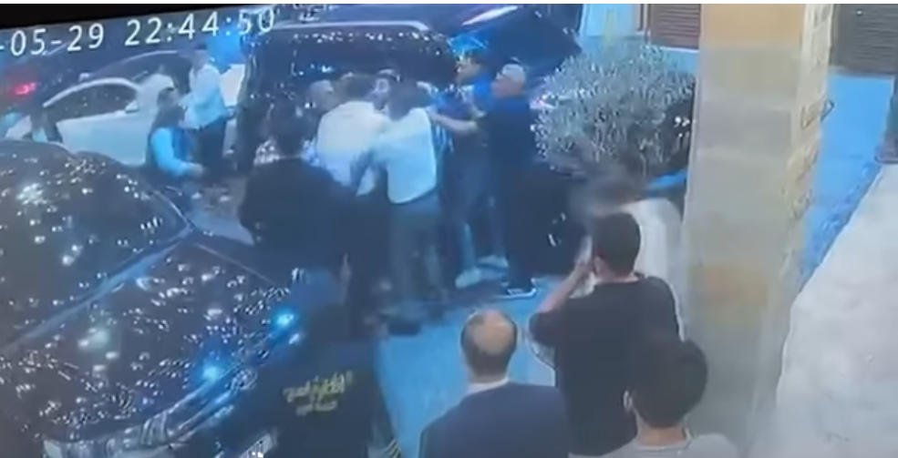 الطرف المعتدى عليه في قضية المشاجرة مع نجل نائب: هذا ما حدث !