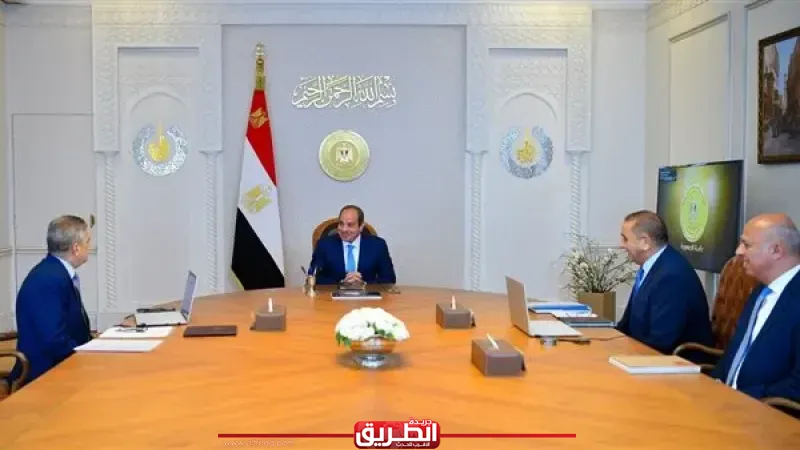 نشاط الرئيس الأسبوعي.. قرارات جمهورية مهمة وتوجيهات حاسمة من السيسي لـ رئيس هيئة قناة السويس
