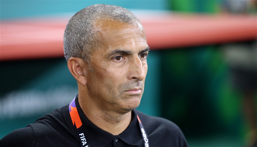 إقالة صبري اللموشي من تدريب المنتخب التونسي رسمياً