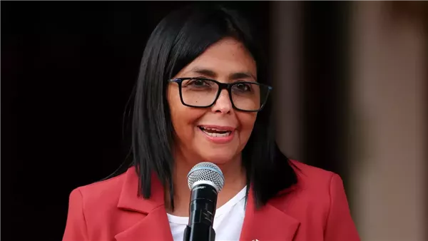 ترامب يرفع العقوبات عن رئيسة فنزويلا المؤقتة ديلسي رودريجيز
