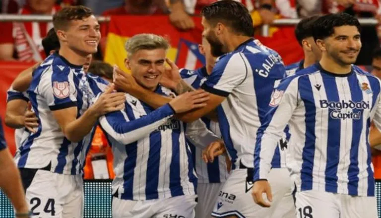 التاريخ يعيد نفسه بعد 39 عاماً .. ريال سوسيداد بطلاً لكأس الملك