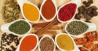 الحلبة والقرفة والكركم.. كيف تساعدك الأعشاب الطبيعية على التحكم بمرض السكرى؟