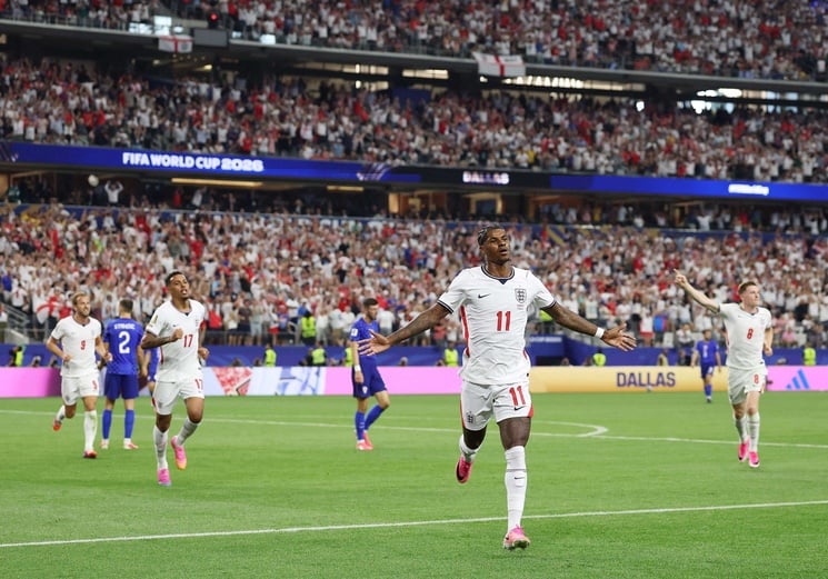 إنكلترا تثأر من كرواتيا في فوز مثير 4-2