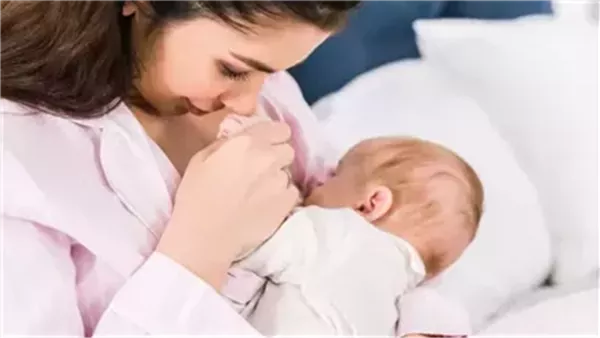 الصحة: الرضاعة الطبيعية الخيار الأمثل لصحة الطفل والأم