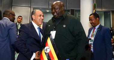 وزير الخارجية يلتقي وزير الدولة للشئون الخارجية الأوغندي لتعزيز التعاون الثنائي