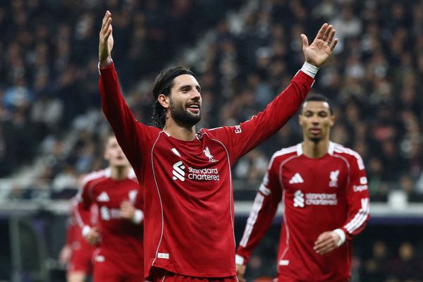 فان دايك: سوبوسلاي سيكون قائداً لليفربول مستقبلاً