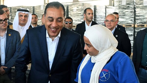 رئيس الوزراء: الدولة ماضية في دعم الصناعات المتخصصة وتعميق التصنيع المحلي
