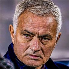 مورينيو يغيب عن دكة بنفيكا أمام ريال مدريد… ويصمت إعلاميًا قبل موقعة البرنابيو