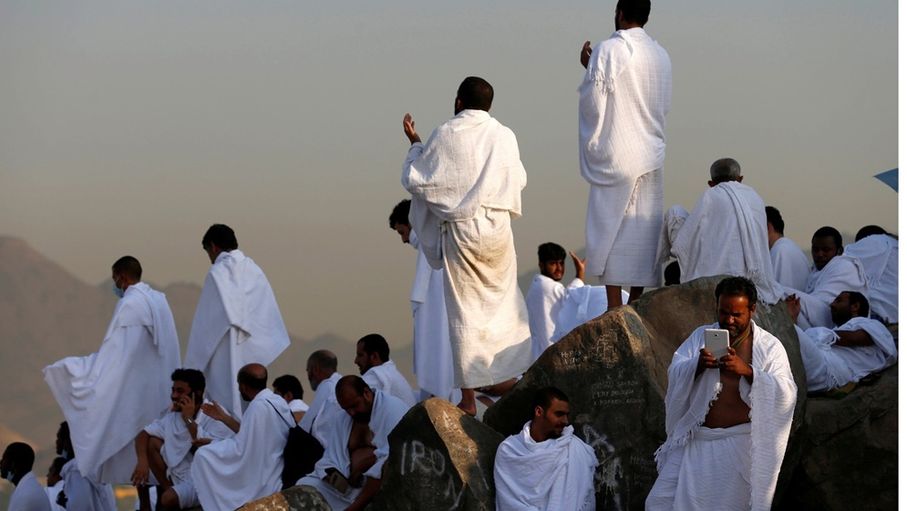 السعودية تصدر دليلا بالتعليمات والإرشادات لموسم الحج