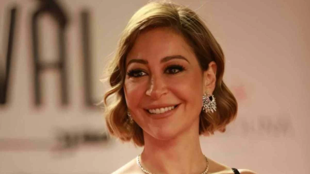 وفاة والد الفنانة منة شلبي