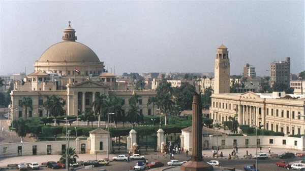 افتتاح مكتب للتصديقات والخدمات القنصلية بجامعة القاهرة