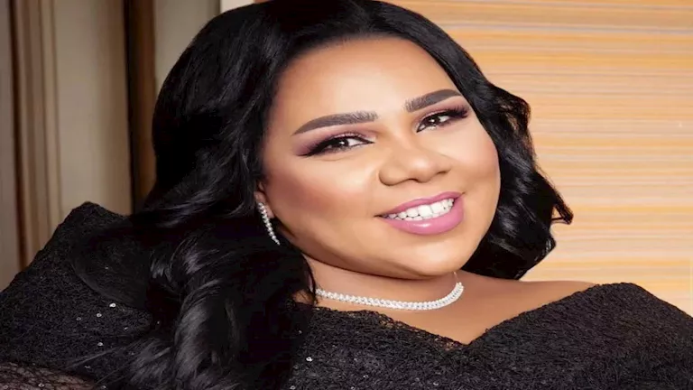 "مدام الفن حرام ليه دخلوه".. خالد منتصر يهاجم شيماء سيف