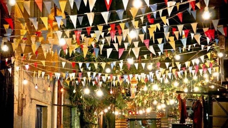 الزينة قد تطفئ فرحتك.. عقوبات صارمة تنتظر سارقي الكهرباء في رمضان