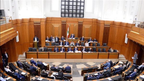 تأجيل الانتخابات التشريعية في لبنان لمدة عامين