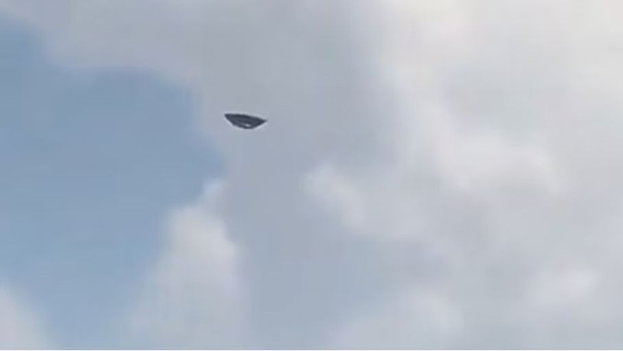 جسم غامض في سماء المكسيك يثير الجدل