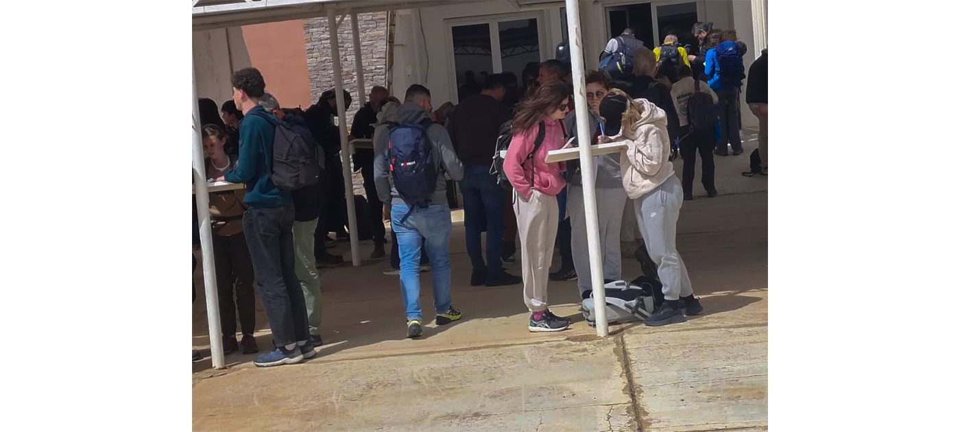 وصول 148 سائحا إلى مدينة أطار