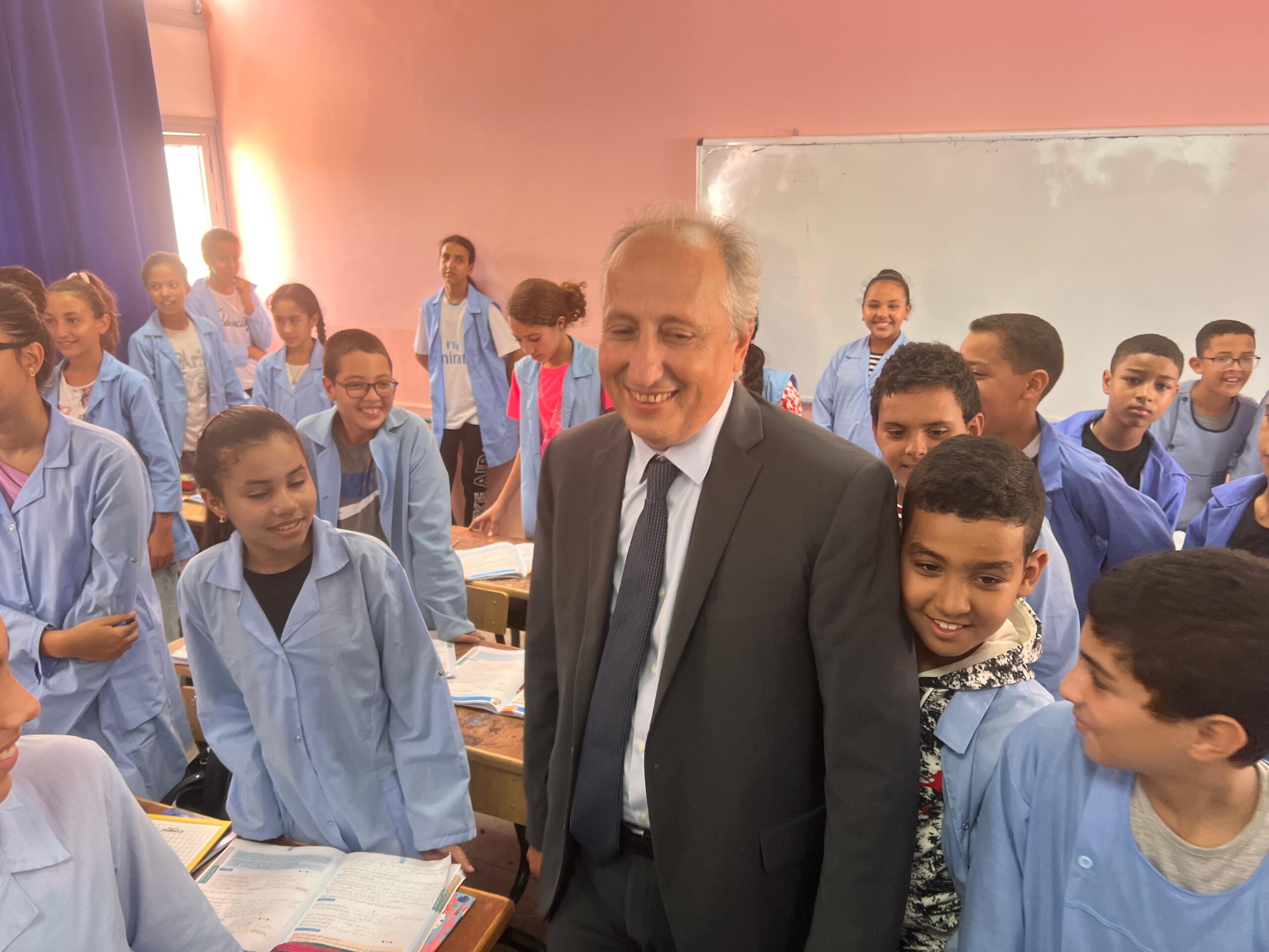 تحفيزا للمبادرة الجماعية.. “درع التميز” جائزة جديدة تتوج مجهودات الأطر التربوية بمؤسسات الريادة