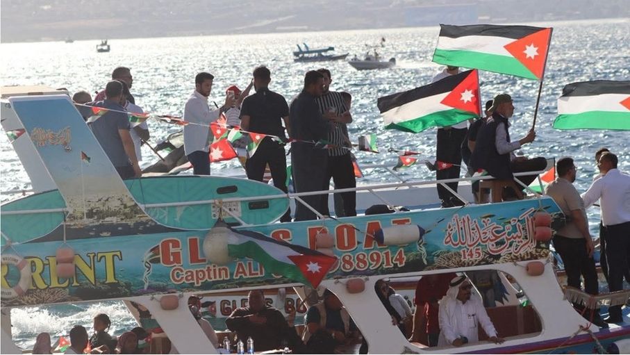 العقبة.. احتفالات شعبية تعكس تلاحم الأردنيين في عيد الاستقلال