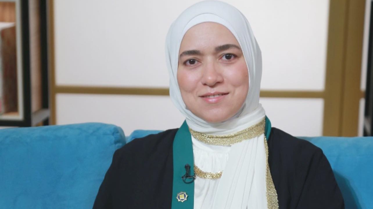 دينا أبو الخير: على المسلم أن يسأل الله زيادة العلم ويتعلم فقه الصلاة والصيام