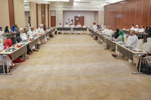 اللجنة العُمانية لحقوق الإنسان تعقد لقاءً تعريفياً لتعزيز الشراكة مع مؤسسات المجتمع المدني