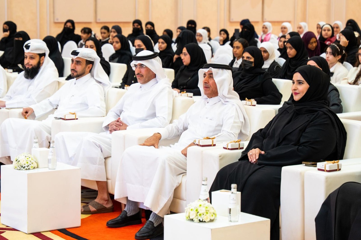 ‫ المؤسسة القطرية للإعلام ممثلة بإذاعة القرآن الكريم ووزارة التربية والتعليم تختتمان مسابقة برنامج "طابور الصباح"