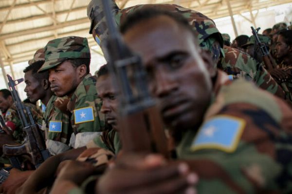 الجيش الصومالي يقضي على 15 إرهابيًّا جنوب شرقي البلاد
