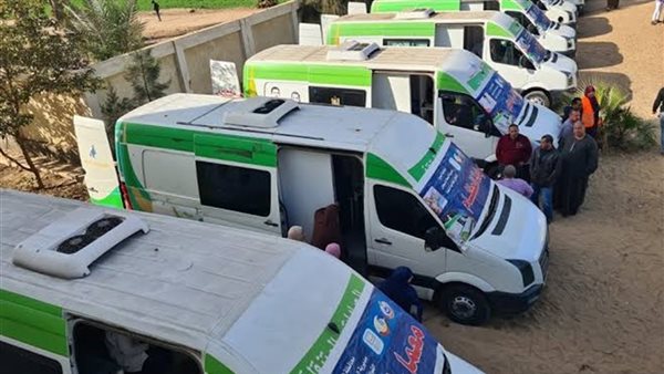 قافلة طبية مجانية ضمن مبادرة "حياة كريمة" بواحة الخارجة
