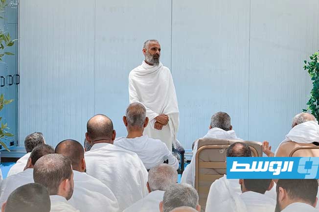 مشاهد من خطبة عرفة داخل مخيم الحجاج الليبيين (فيديو وصور)