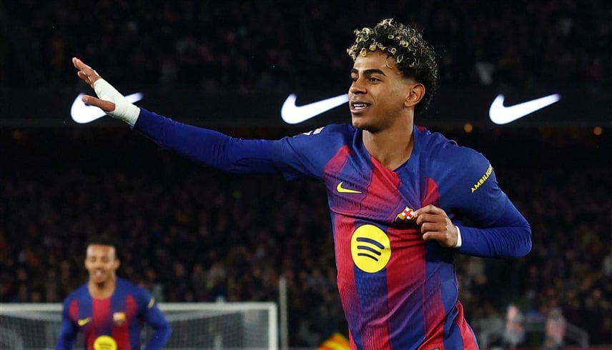 يامال يكتب التاريخ ببيع 1.3 مليون قميص ويترك ميسي خلفه