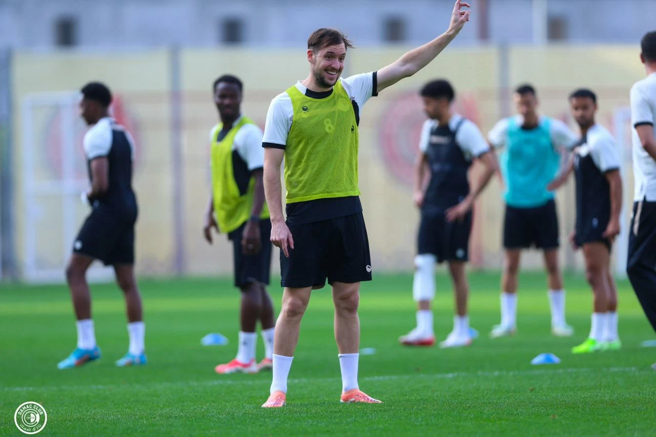 ضمك يطالب بدعم الفريق.. وأبو نخاع يرد