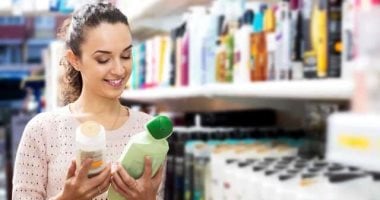 كيف تقرأ الملصق الغذائي على الأطعمة المعبأة ودلالته الصحية؟