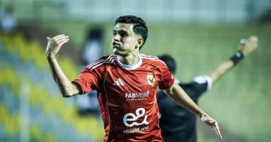 بن شرقى يضيف ثالث أهداف الأهلى فى شباك الزمالك والنتيجة 3