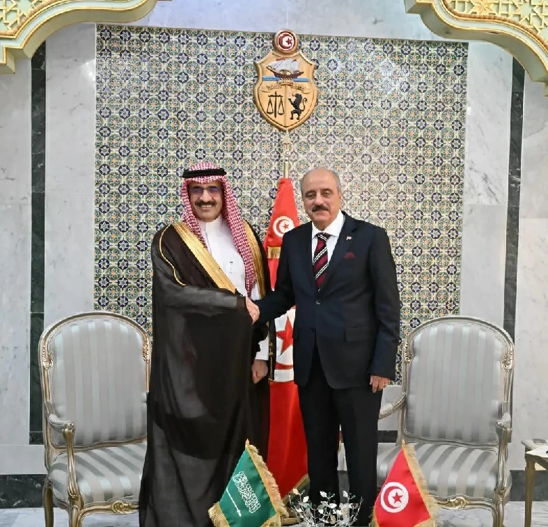 وزير الخارجية التونسي يودّع سفير المملكة بمناسبة انتهاء فترة عمله