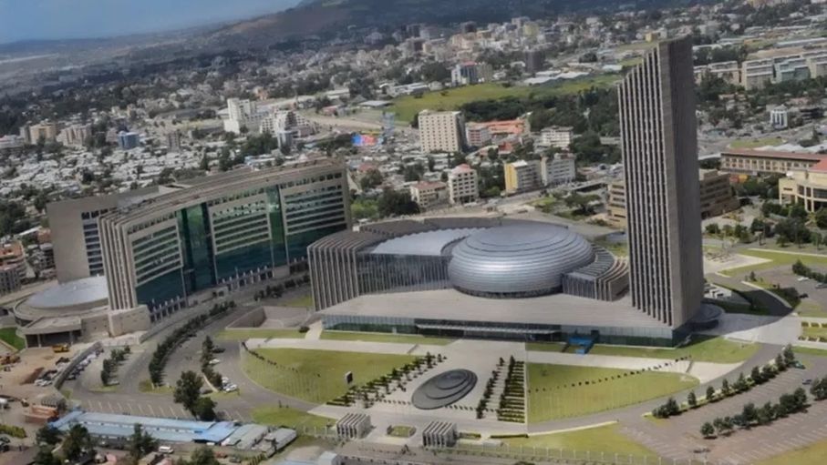 انطلاق القمة الأفريقية الـ39 في العاصمة الإثيوبية أديس أبابا...