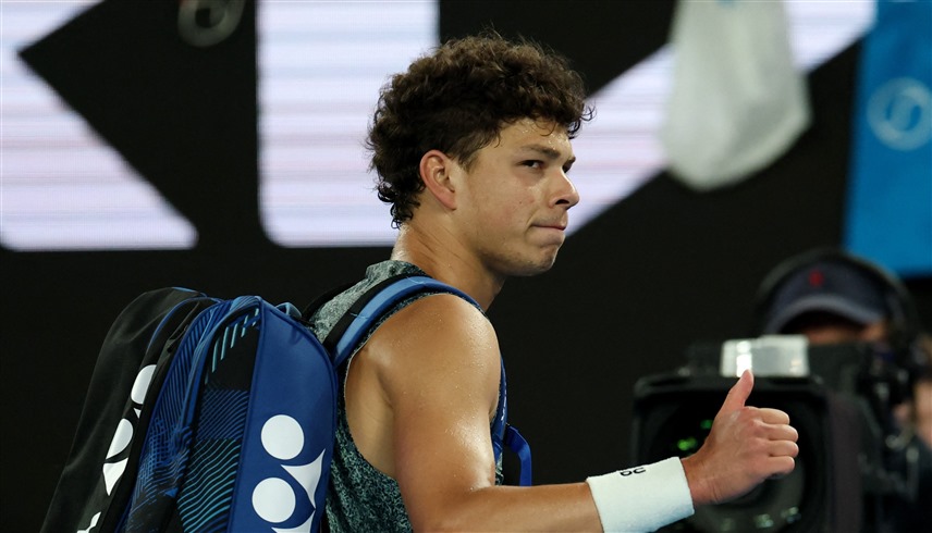 شيلتون يهزم "الأعسر" ويتأهل لدور الثمانية ببطولة دالاس